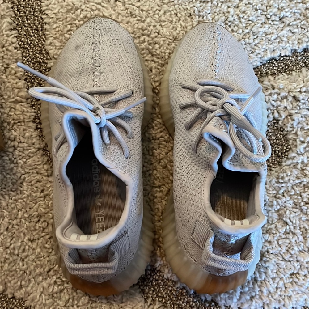 Yeezy sesame